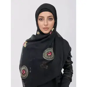 Women's Fashion Embroidered Scarf, Bohemian Style Headscarf for Autumn, Stylish Ladies Accessory for Casual Wear Bandana Headscarf Keffiyeh, Hijabs