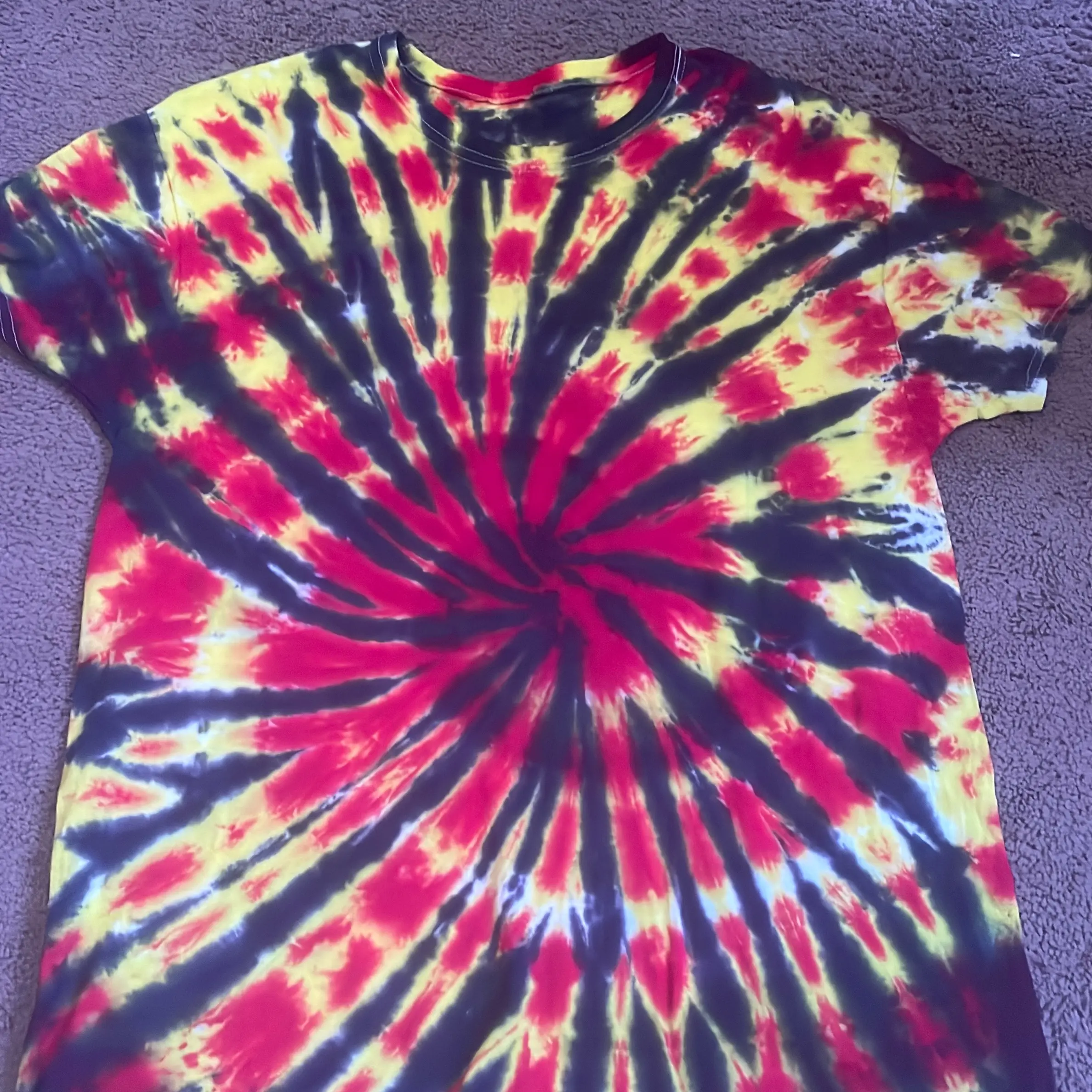 handmade tye-dye tshirt size large
