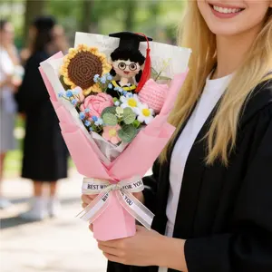 Elegant Graduation Gift Bouquet, Perfect Home Decor Accessory, Ideal for Grad Photoshoots, Warm Friendship Present
