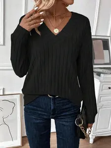 Women's Comfortable Long Sleeve V Neck Knit T-Shirt, Loose Casual Pullover, Casual Solid Color Top, Loose Fit, Fall & Winter Fashion, Medium Fabric Thickness