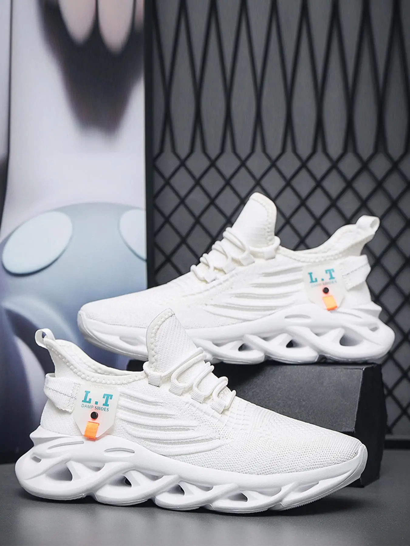 Men's Lace Up Low Top Workout Sneakers, Gifts for Men, 2024 Summer Comfort Sports Shoes, Round Toe Casual Shoes Athletic Footwear for Trainer & Runner