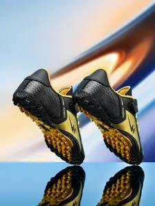 Youth Football Shoes, TF Soccer Cleats, Turf Shoes, Sports Shoes, Unisex Short Spike Training Boots, Ideal for Artificial and Natural Grass, Perfect for Training