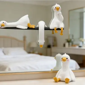 Cute Duck Figurine Set, Mini Fun Animal Decorations, Computer Monitor Accessories, Home Office Desk Ornament, Home Decor Ornaments, Cake Decoration