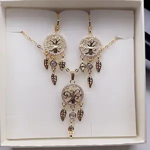 Cadena 18” y dije atrapa sueños Gold Plated Female Birthday Daily