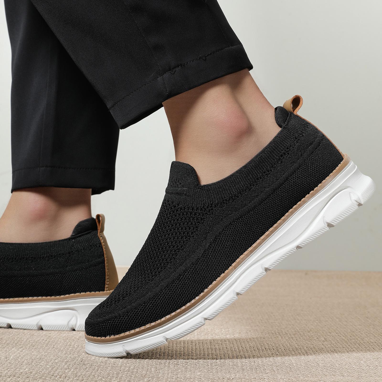 New men’s casual low top shoes fashionable driving moccasins and flat sneakers that are lightweight, breathable, and comfortable for everyday wear and running. Perfect for students and outdoor sports. Closed Trainer Boy Training Runner Athletic Footwear