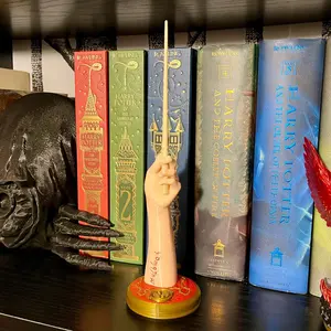 The Lioness Bookshelf Decor - Dramione Inspired 3D Printed Bookish Decor - FULL COLOR