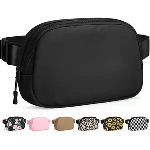 Elegant Women's Polyester Fanny Pack, Waterproof Crossbody Belt Bag with Adjustable Strap and Zipper Back Pocket, Small Bag for Workout and Travelling (Black)
