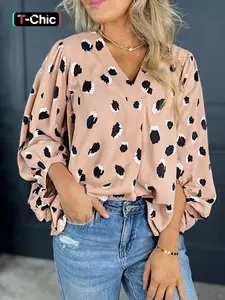 Women's Fitted Leopard Print Bishop Sleeve Blouse, Chic Elegant Asymmetrical Hem V Neck Long Sleeve Top for Daily Wear, Ladies Clothes for All Seasons