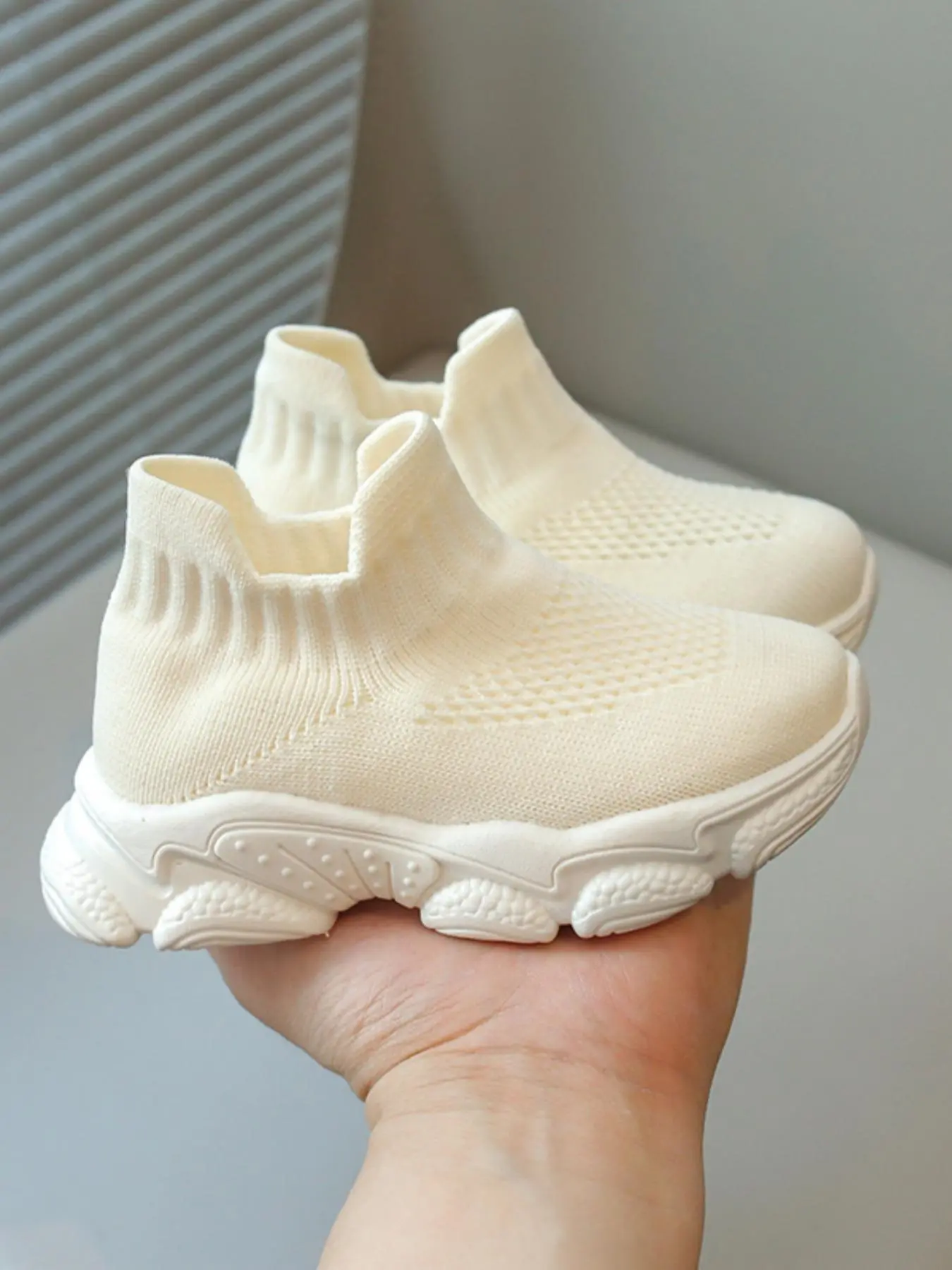Unisex's Solid Color Knit Sneakers, Casual Comfortable Breathable Sports Outdoor Athletic Running Shoes, Fashionable Sneakers for Daily Wear, Knitted Running Shoes, Breathable Runner Flat
