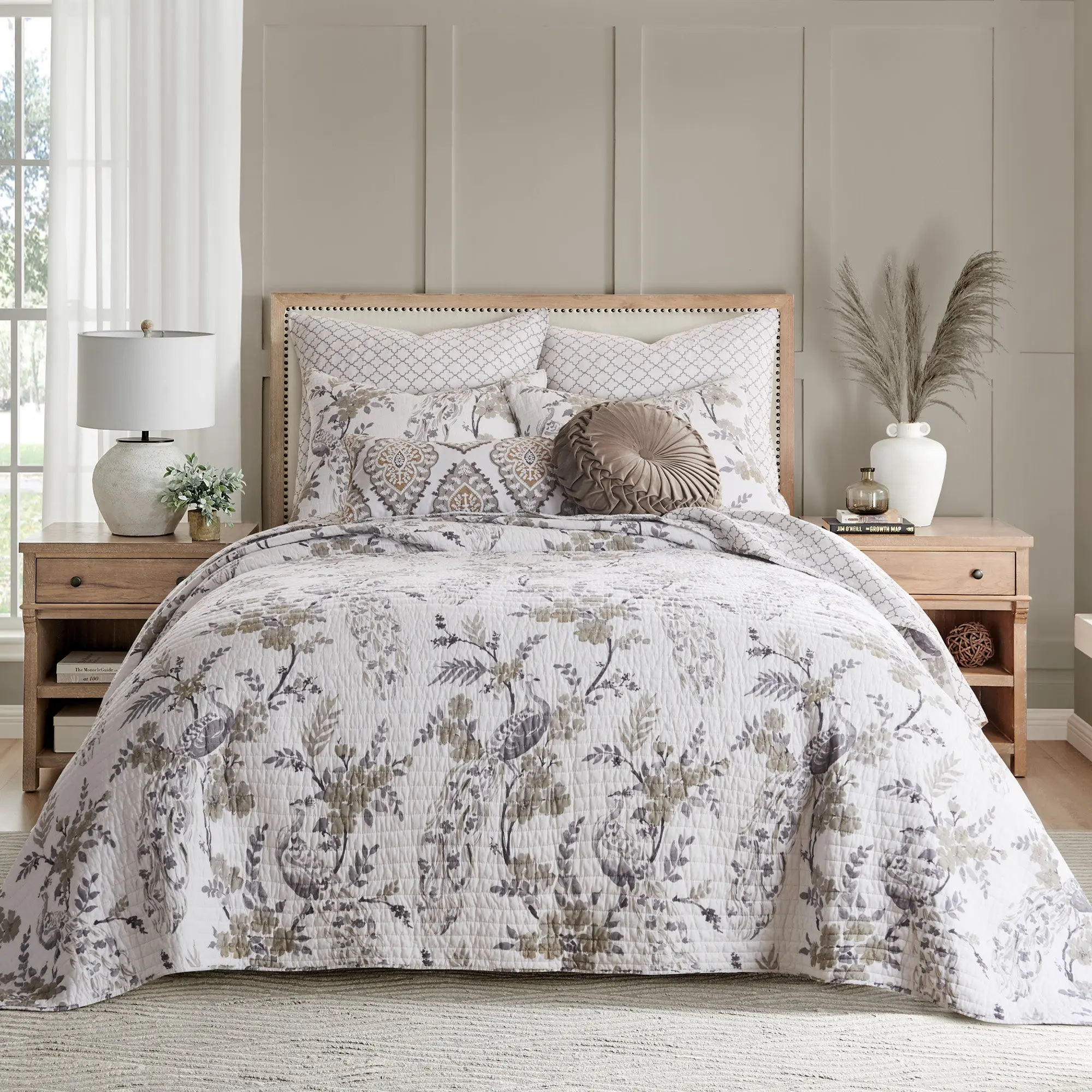 Pisa Bedspread Set Pisa Bedspread Set