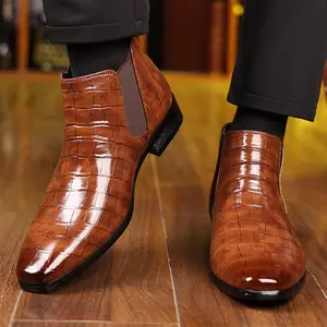 Men's Crocodile Embossed Chelsea Boots – Classic Slip-On Style with Elastic Side Panels Black Walking Shoes Boy Comfort Footwear Closed workboots