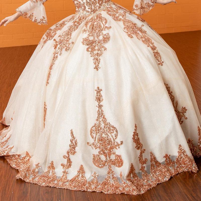 NO.25 Quinceanera Dress Green Red Champagne Removable Bell Sleeves Ball Gown Dress