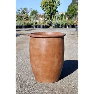 Classic Terracotta Pot – Smooth Finish