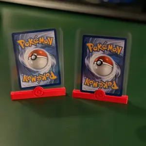 2 pack Pokémon Top Holder Card Display Stand - Red Base for Collecting and Displaying Cards - Perfect for Organizing and Showcasing Your Collection