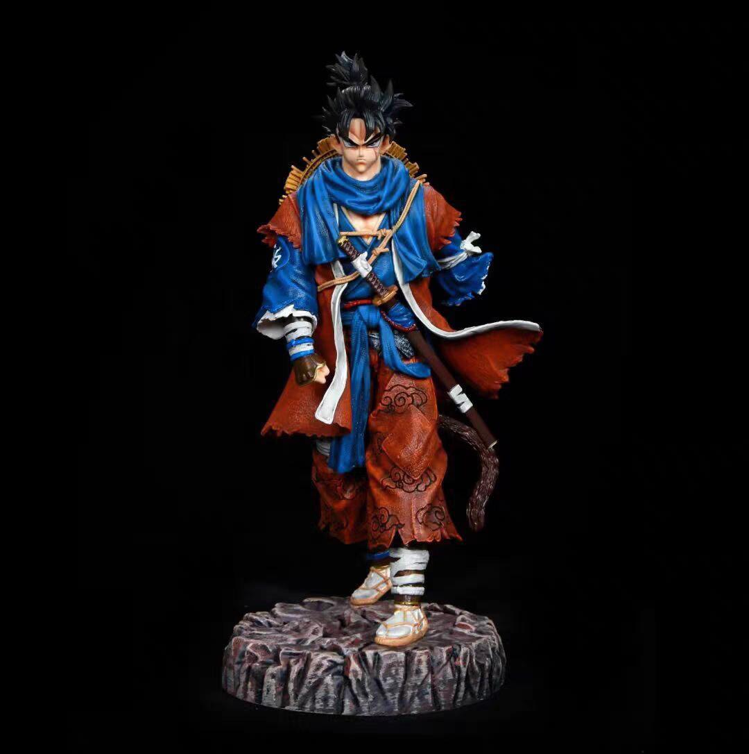 S0n g0han (In Stock) For Home Decoration Exclusive Link Figure Sku QNWFAN