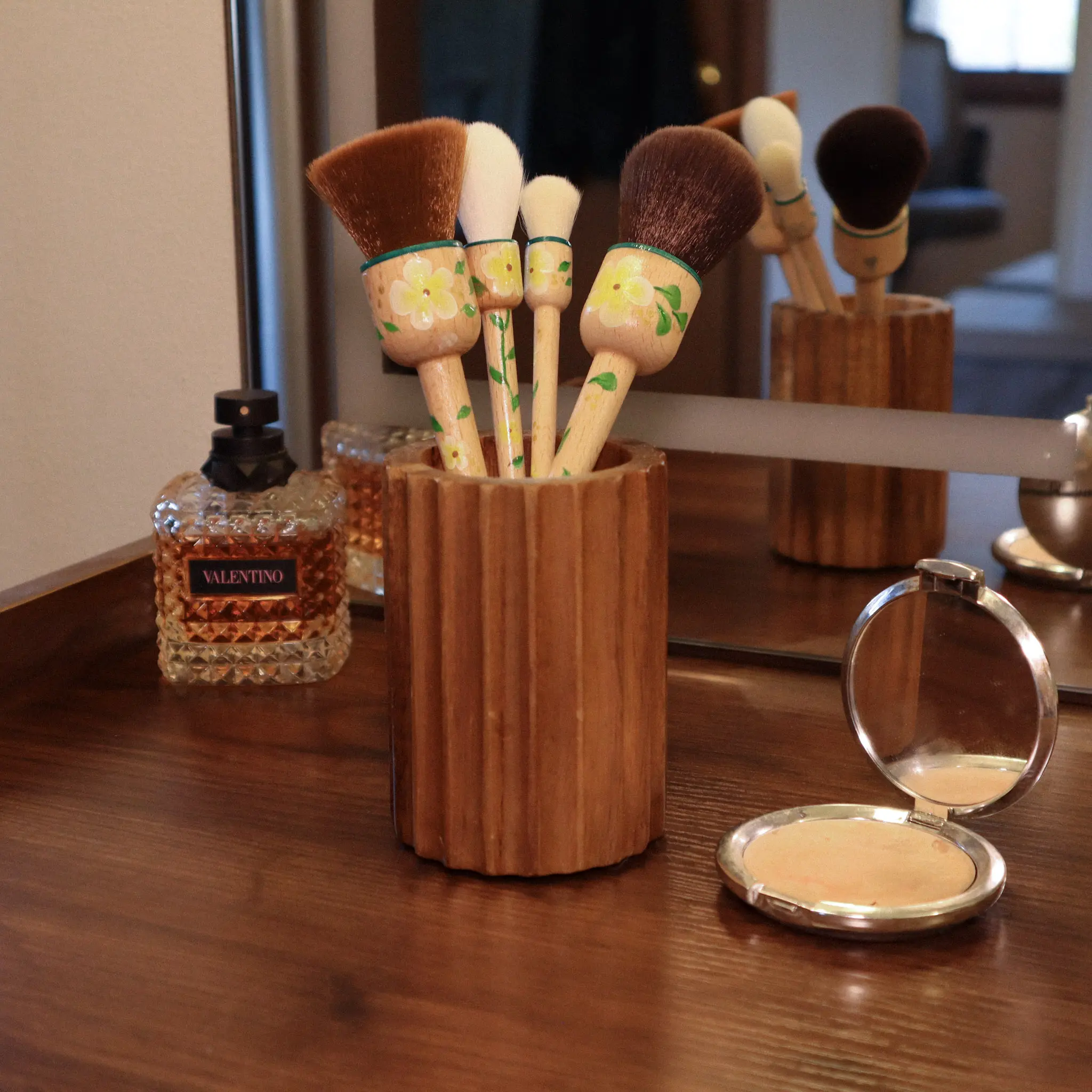 Hand Painted Floral Wooden Makeup Brush Set of 4
