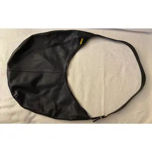 MADEWELL Slouchy Crescent Curve Shoulder Crossbody Bag