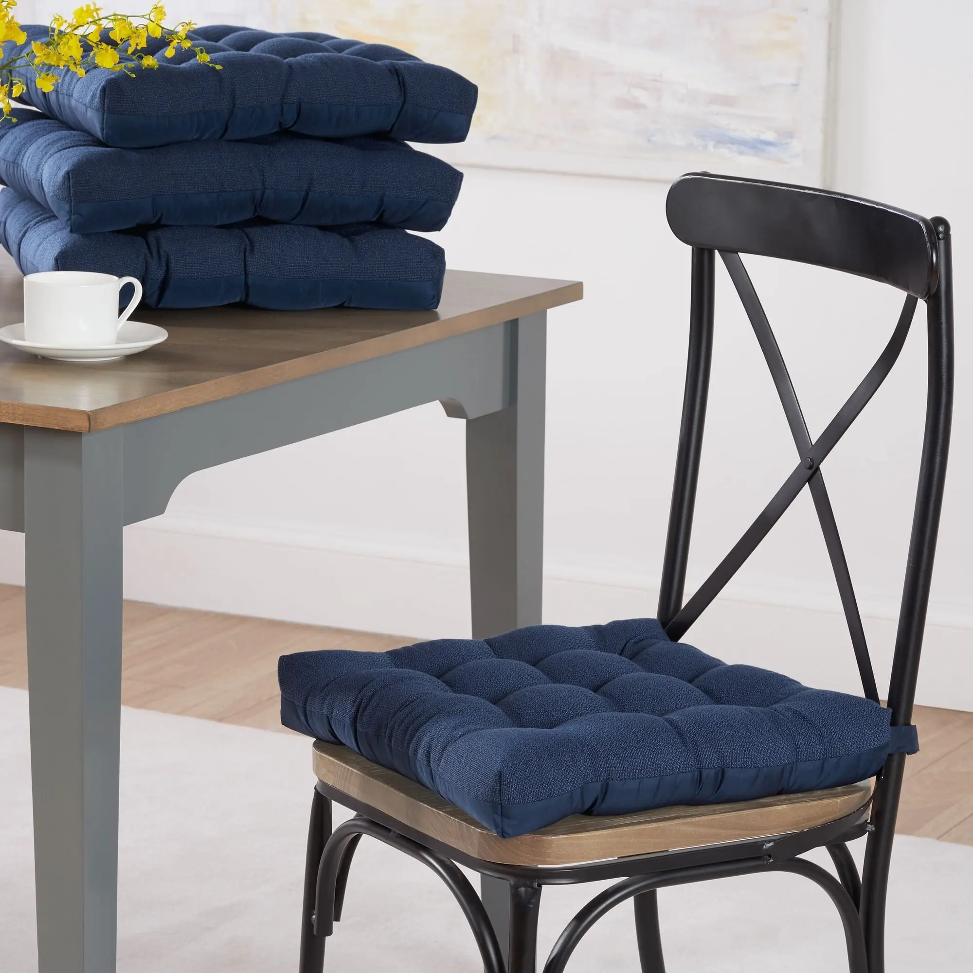 4-Piece Textured Chair Cushions, 15.5 x 16 Inch Dining Chair Seat Pads with Velcro Ties, Soft Polyester Fill