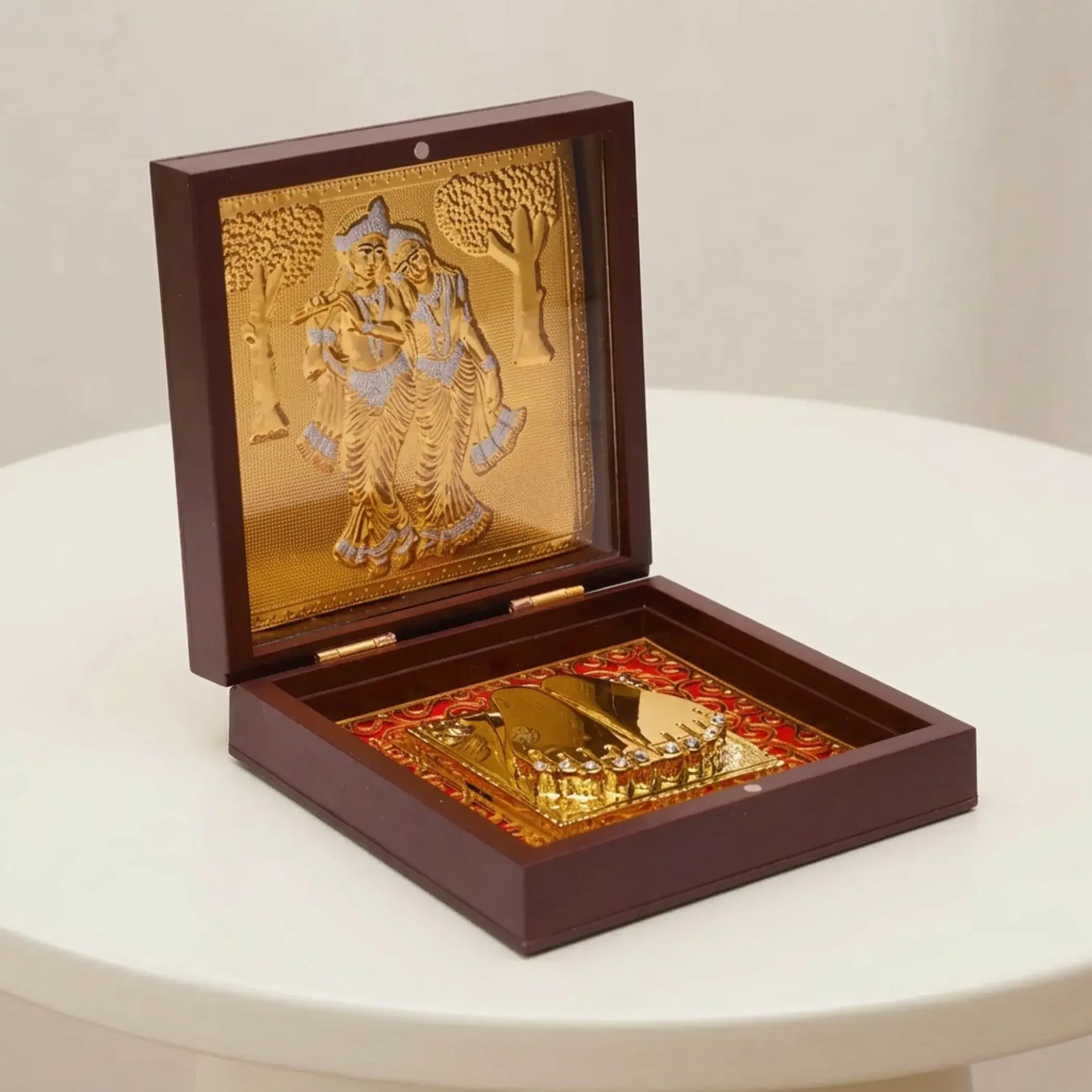 Elegant Gold-Plated Radha Krishna Frame | Spiritual Decor and Gifting | Pooja Room Décor | Housewarming, Diwali Blessings