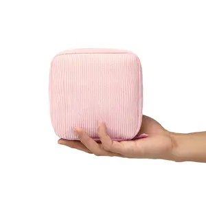 5.5*5.5*2.2in1 Pc Portable Large Capacity Sanitary Napkin Storage Bag, Cosmetic Bag,Creative Storage Bag, Cute Storage Bag, Portable Packing Pouch For Cable Lipstick Earphone,Feminine Pad Bag, Women's Period Products, Sanitary Napkins ,Makeup Containers O