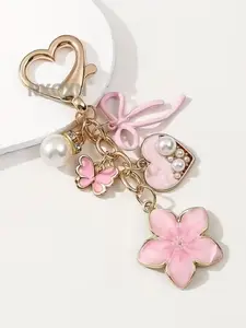 Elegant Butterfly Keychain with Elegant Flower Design, Perfect Accessory for Bags & Keys, Stylish Love Gift Idea for Her
