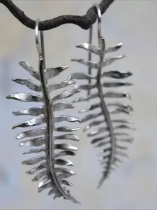 Elegant and Exquisite Earrings, in The Shape of Leaves, Are Very Suitable for Parties, Weddings, and Beaches.Daily Vacation Music Festival Party ，Gift for Her