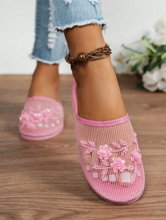 Women's Floral Beaded Mesh Chinese Slippers