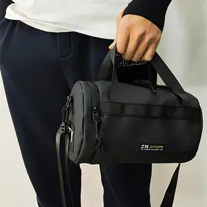 1 Piece Men Messenger Bag, Leisure Sports Bag, Waterproof Nylon Casual Messenger Bag