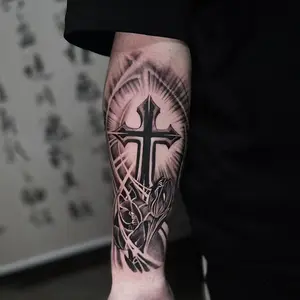 6 large herbal temporary tattoo stickers, including 1 with a cross design and 5 random styles, lasting 7-15 days, waterproof and abrasion-resistant, with a realistic effect, suitable for those who are afraid of pain and do not want a permanent tattoo.