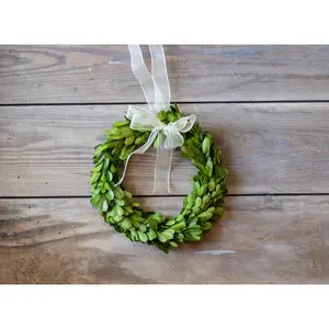 Preserved Boxwood Round Wreath - 8 Inch