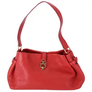Pre-owned SALVATORE FERRAGAMO Leather Shoulder Bags salvatoreferragamo Gancini Red Solid One Shoulder Strap Hobo Pebbled Red