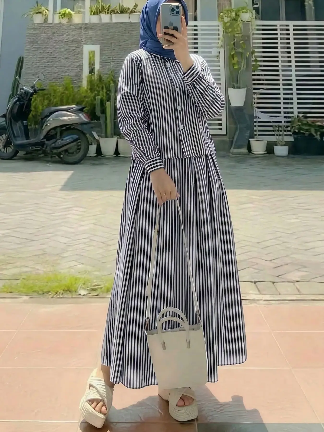 Women's Casual Striped Set, Button Front Long Sleeve Shirt + High Waist Skirt, Loose-Fitting, All Seasons, Ideal for Daily, Two Piece Set Women, Clothing Set, Set Outfit