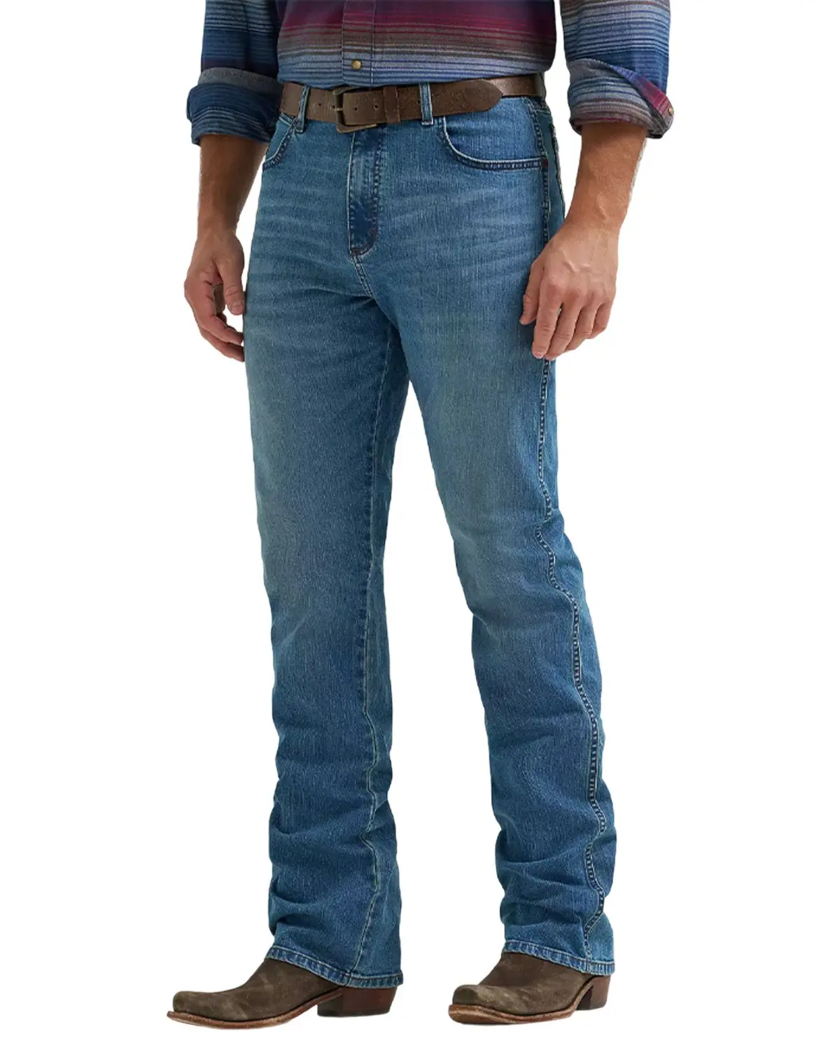 Wrangler Men's Men'S Retro Medium Wash Relaxed Bootcut Stretch Denim Jeans - 112381580
