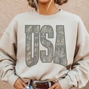 Vintage USA Sweatshirt Retro Camo USA Pullover Camouflage USA American Sweater Hunting Camo Unisex Sweatshirt Patriotic American Camo 4th of July Top Sublimation Casual Crewneck