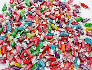 Tootsie Roll Bulk 360-Pc Mini Frooties Assortment, Fruity Sugar-Base Candy Bonbons, Gummy Candies, Sour Buttons, Berry & Strawberry Flavors, 110 kcal/serv, Party Snack