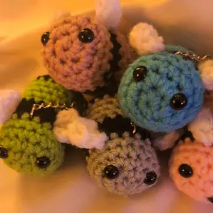 Small bee crocheted keychain