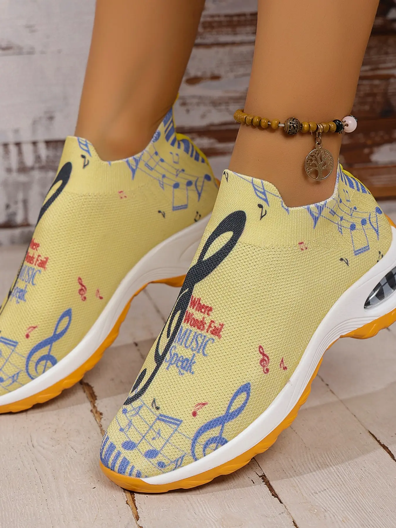 Artistic Piano Note Print Sneakers, Cushioned Soft Sole, Slip-On Comfortable Shoes, Ideal for Lazy Days, Trendy Footwear