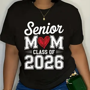 Senior Mom Class of 2026 T-Shirt, 100% Cotton Proud Parent Graduation Tee, Retro Heart Mom Design Oversized Shirt, Perfect Graduation Gift for Senior Moms 2026