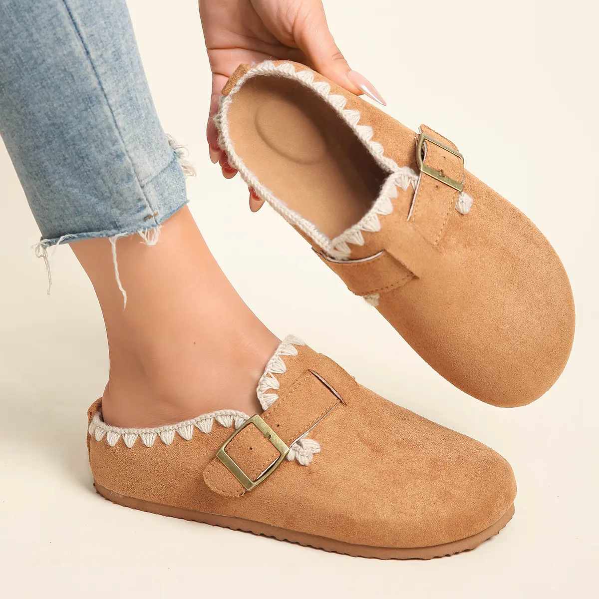 Women's Vintage Clogs - Bohemian Fan-Shaped Lace-Trimmed Open-Back Slip-On Mules, Soft Adjustable-Strap Wooden-Soled Flat Casual Fashion Footwear