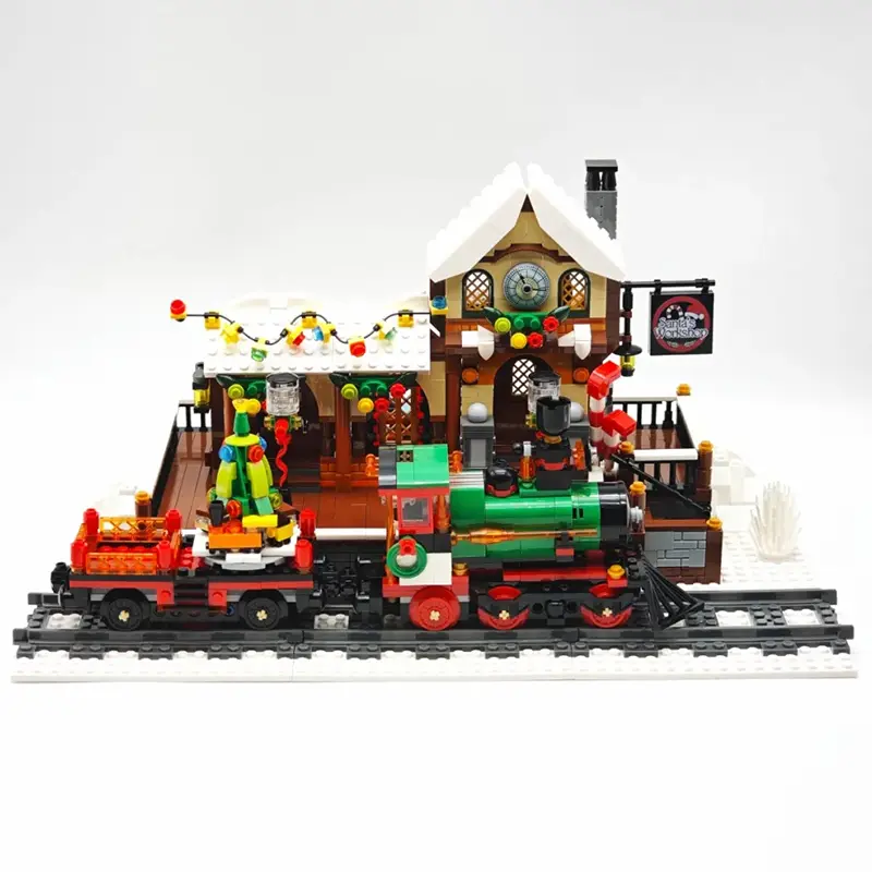 Christmas train station Building Blocks Set, 1362pcs Holiday Building Blocks Model, a great choice for Christmas holiday gifts, combining fun assembly with festive atmosphere, Christmas atmosphere indoor decoration,bedroom and study decoration items homed