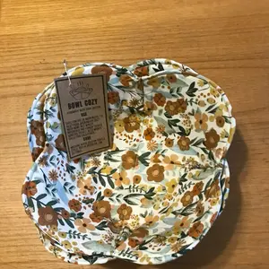 Microwaveable bowl cozy set of two