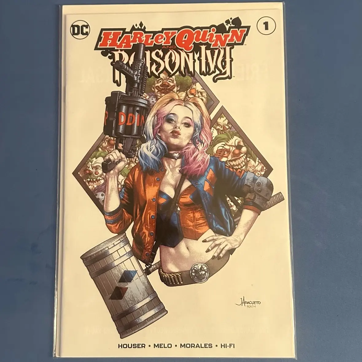 Harley Quinn and Poison Ivy #1 comic by DC Comics NM