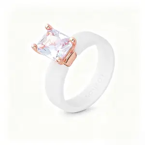 Multi-size women's square cubic zirconia silicone ring, soft and hypoallergenic, fashionable stackable accessory, suitable for daily and sports wear