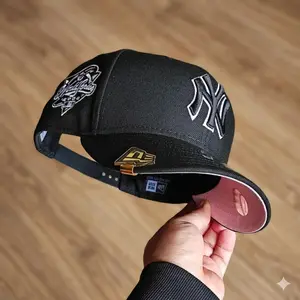 New Era 9FIFTY New York Yankees pink MLB Cap - Adjustable Classic Baseball Hat