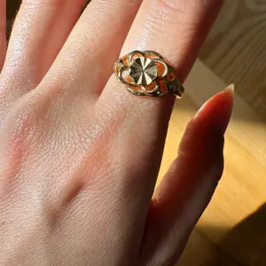 24k Gold Filled Floral Ring