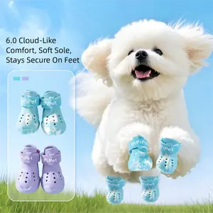 Spring and summer lightweight perforated shoes for dogs, suitable for small and medium-sized dogs like Teddy, summer sandals, non-slip reflective pet dog shoes