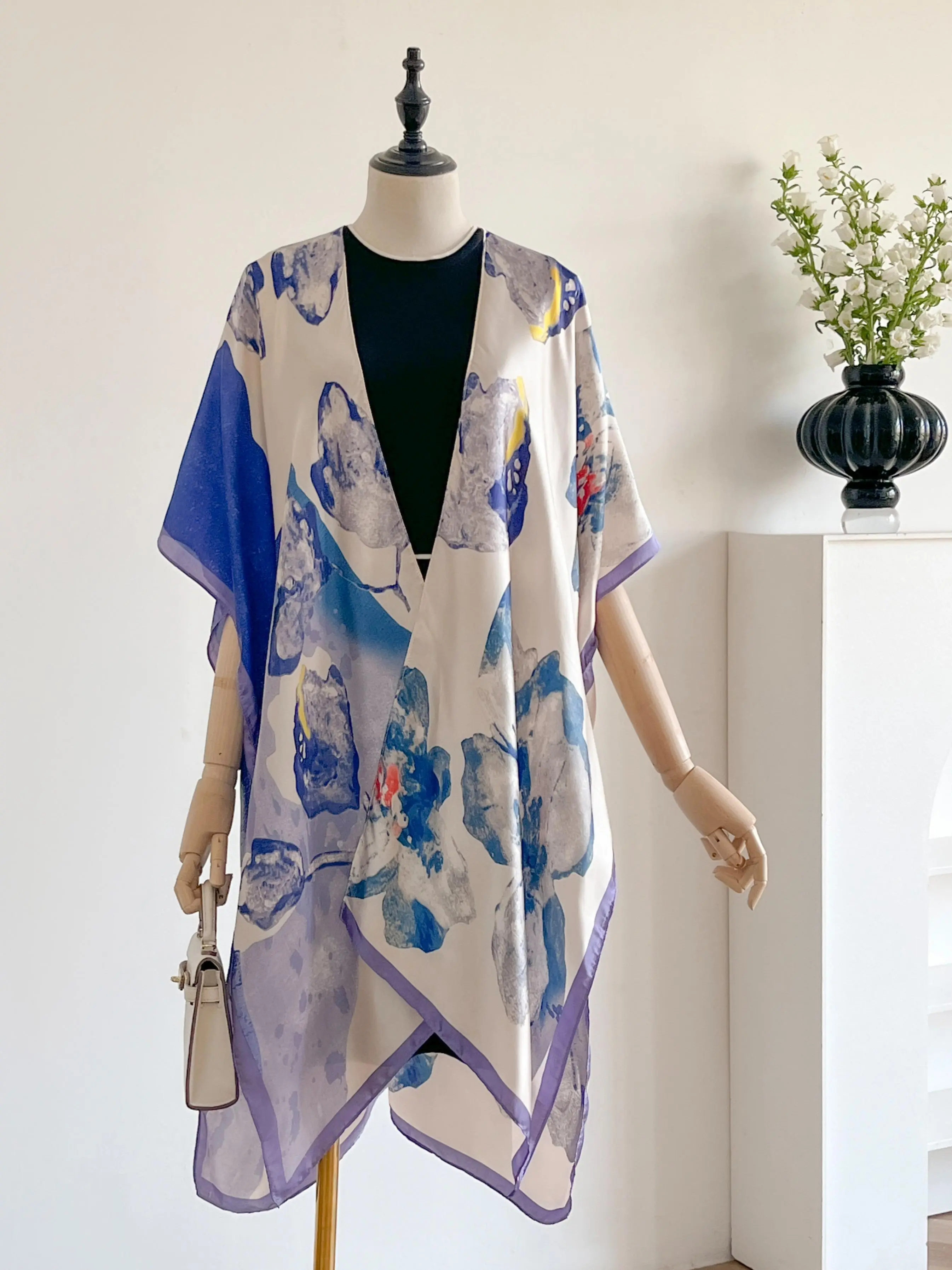 Random Floral Print Open Front Cape Shawl, Casual Soft Lightweight Fitted Scarf for Women, Fashion Accessories for Daily Wear, Clothes, Womenswear