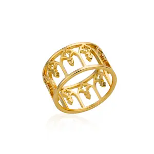 Vintage Palace Hollow Rings for Women Men Stainless Steel Geometric Widen Finger Ring Jewelry Wedding Band Gift 2024 Trendy
