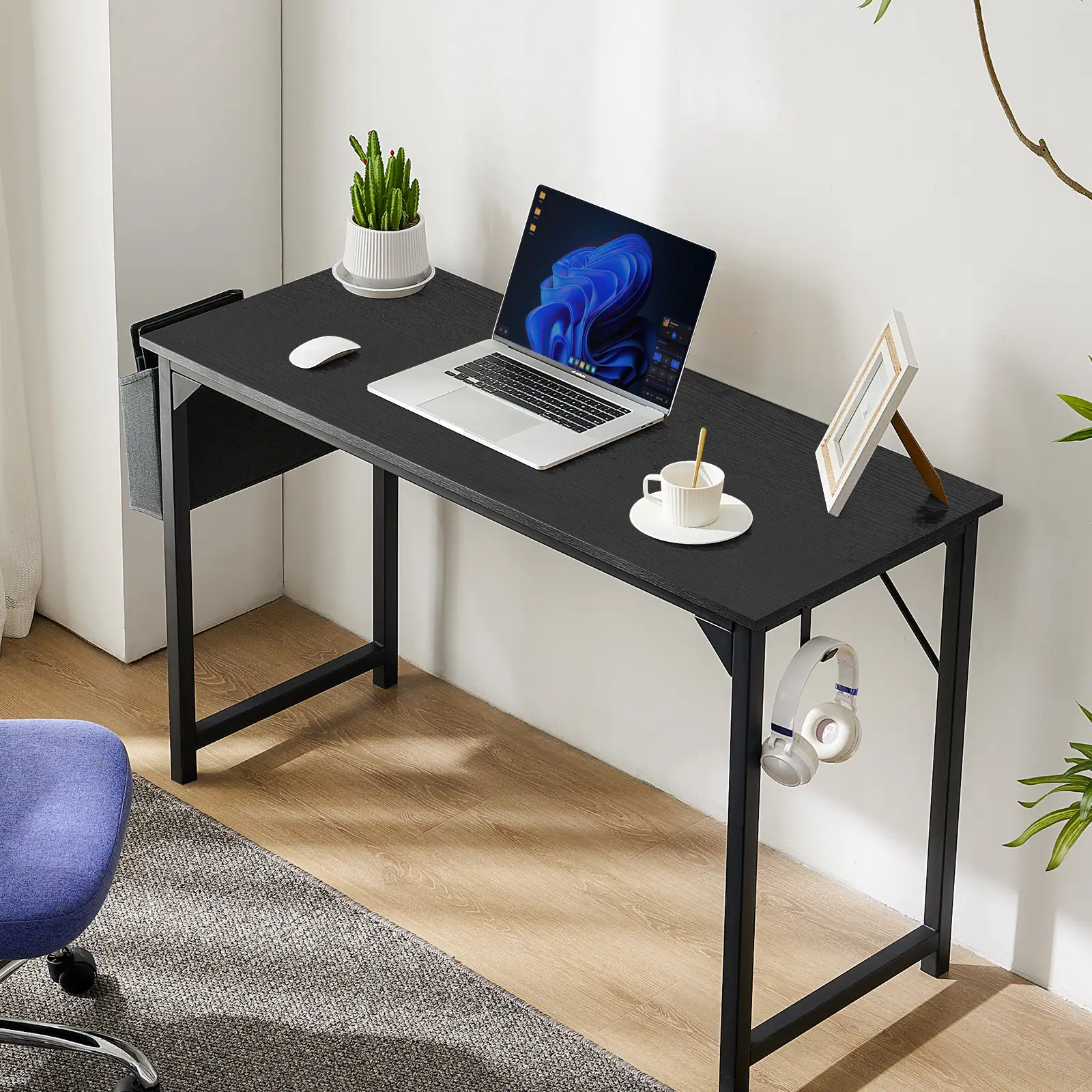 SweetFurniture S - Office Small Computer Desk, Writing Study Work Desk with Storage Bag & Iron Hook Wooden Desk Modern Simple Style Home Bedroom Table