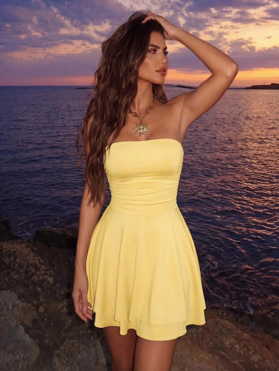 Siren x Allurite Sexy Women's Solid Color Simple Daily Strapless Pleated Dress